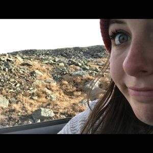 Meet your Posher, Eva